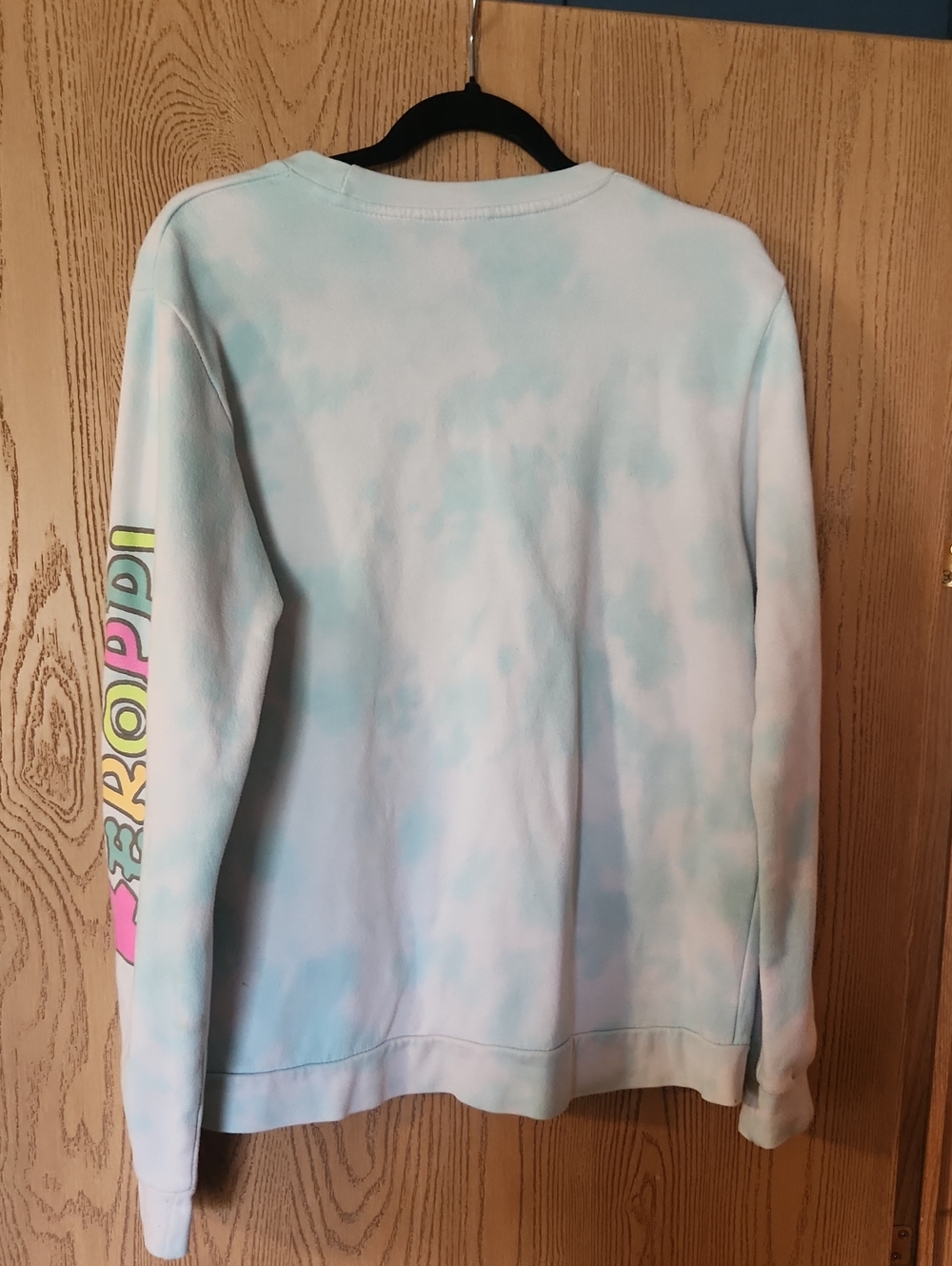 Keroppi Sanrio Sweater Size M - Picture 4 of 5